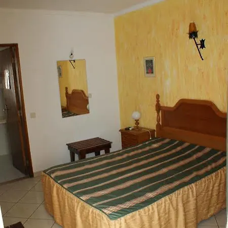 Vila Emilia * Албуфейра